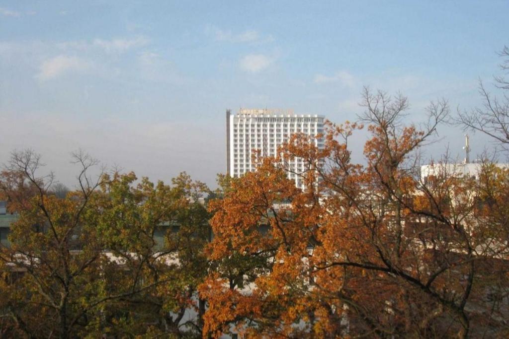 Charlotte, Direkt Am Kurpark Apartment รอสต็อค ภายนอก รูปภาพ